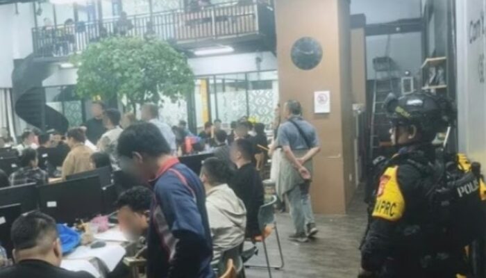 Polri Tangkap 321 WNA Sindikat Judol Internasional di Hayam Wuruk Jakbar