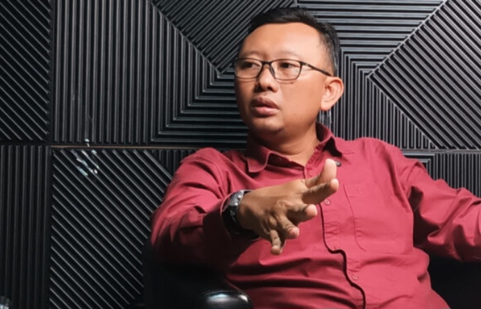 Ketua Ylbhi Isnur
