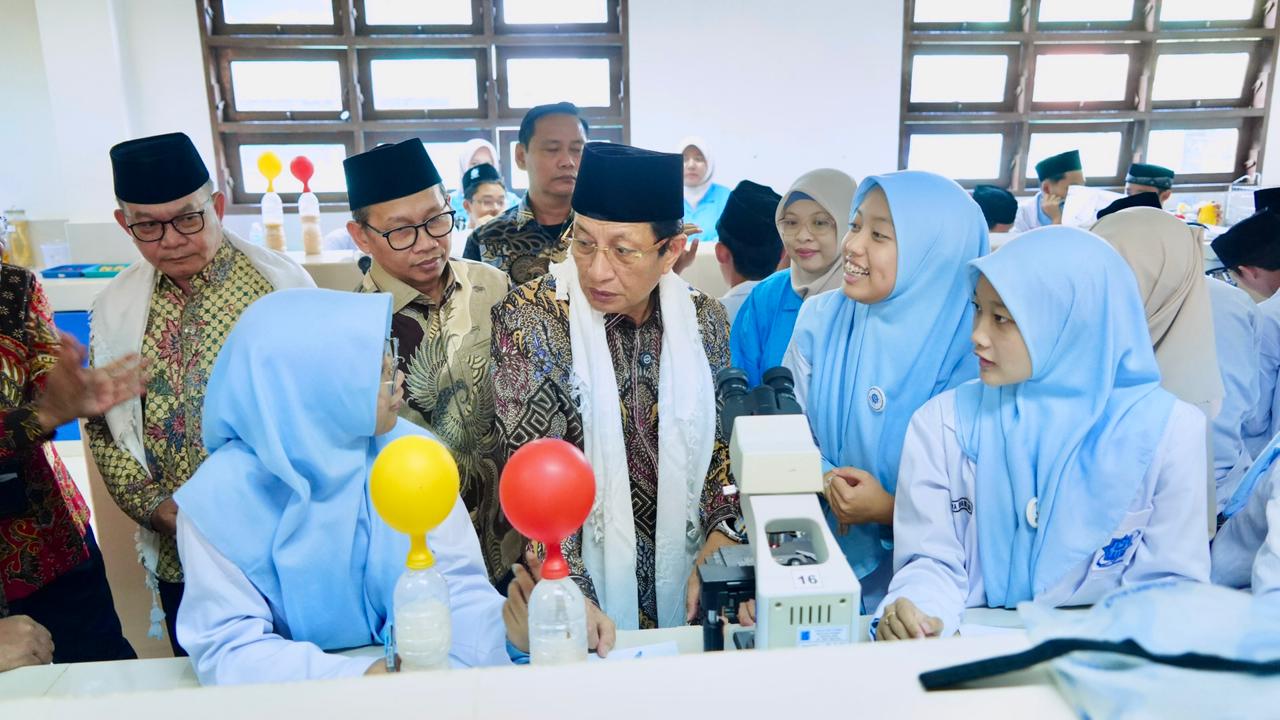 Raih Lisensi IB, Lulusan MAN IC Serpong Makin Mudah Tembus Kampus Top Dunia Menag Nasaruddin