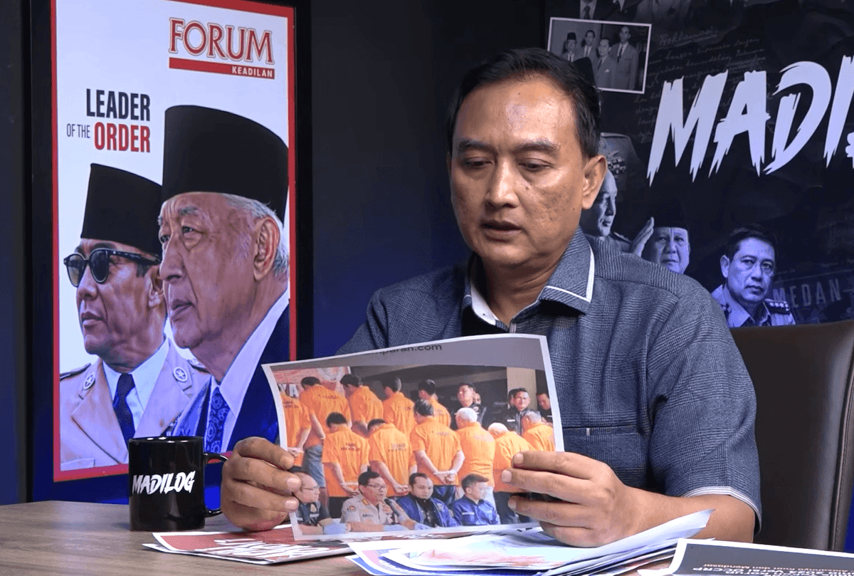 Akbar Husein Di Madilog