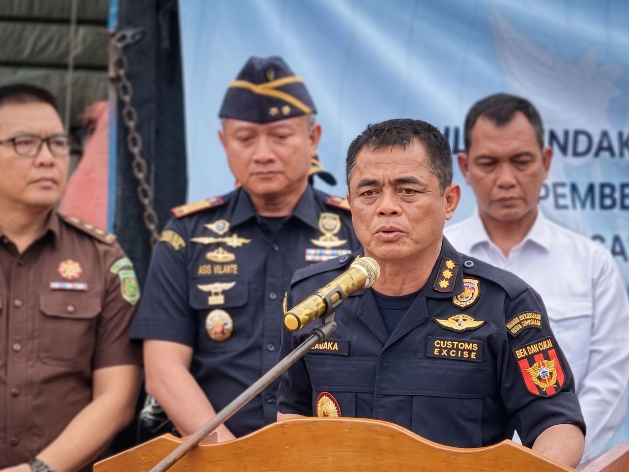 Djaka Budhi Utama Dirjen Bea Cukai