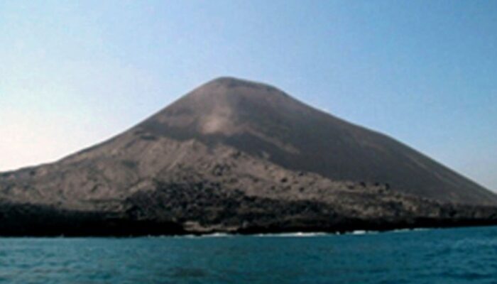 Aktivitas Gunung Anak Krakatau Meningkat, Badan Geologi Perketat Pemantauan