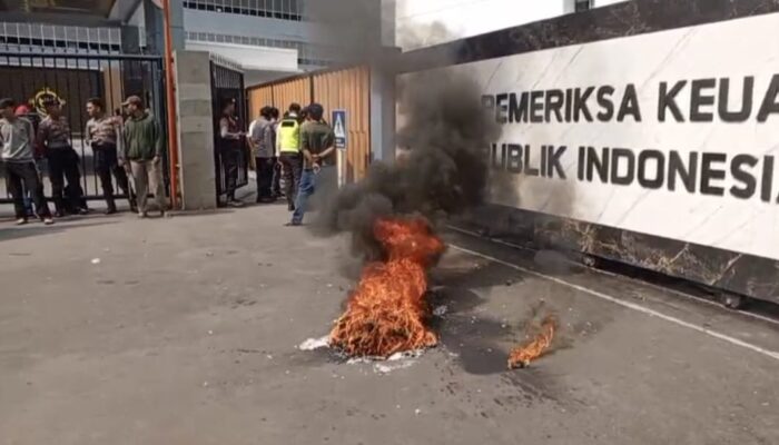 Aksi Memanas di BPK RI, KAPAK Tuntut Usut Dugaan Kredit Bermasalah Kalla Group di Bank Himbara