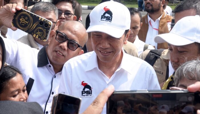 Gencar Blusukan, PDIP Sebut Jokowi Sudah Kampanye 2029