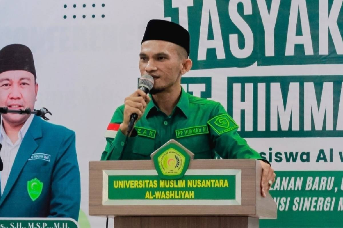 Ketua Umum Pp Himmah Abdul Razak Nasution