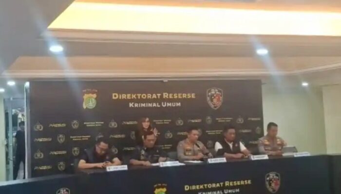 Polisi Ungkap Alasan Penangkapan Roy Suryo dan Dokter Tifa