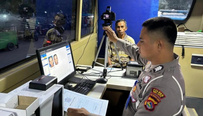 Korlantas Polri Tegaskan Hanya Polisi yang Berwenang Terbitkan SIM