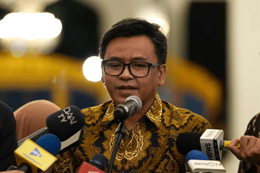Mochammad Firman Hidayat Den