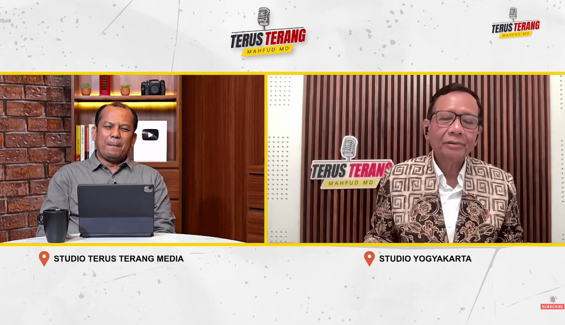 Podcast Terus Terang Mahfud Md