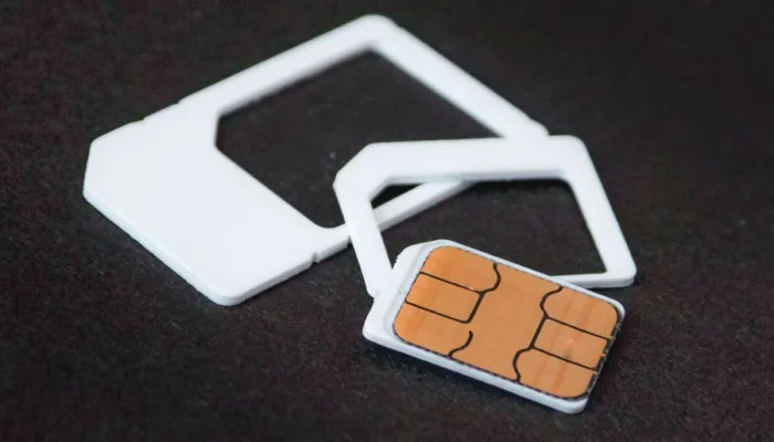 Pemerintah Wajibkan Daftar Kartu SIM Pakai Biometrik Mulai 1 Juli 2026
