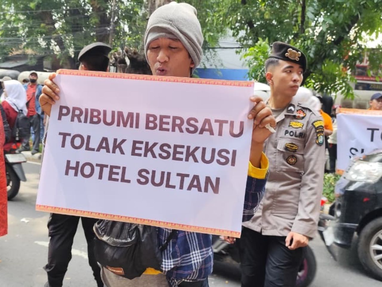 Demo Ekseskusi Hotel Suktan