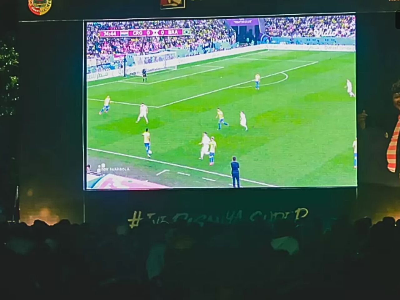 Nobar Bola