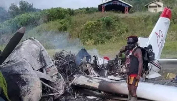 KKB Buat Ulah Lagi, Kali Ini Bakar Pesawat AMA di Yahukimo