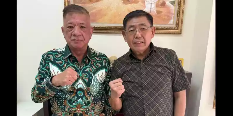 Koordinator THMP C Suhadi bersama Eddy Ghazali. (Foto: Dok Pribadi)
