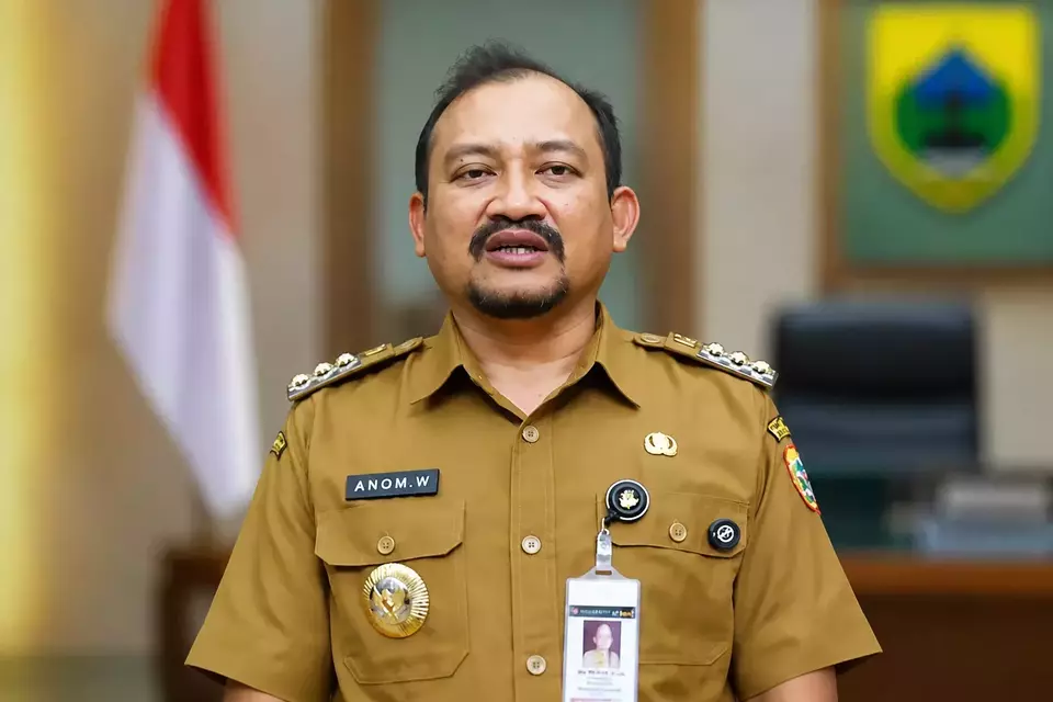 Anom Widiyantoro