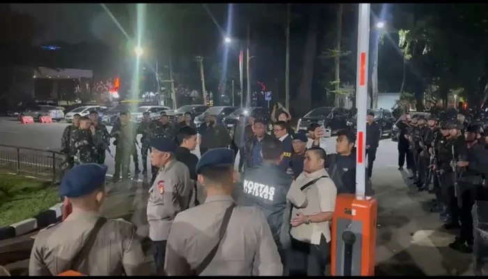 Diduga Mantan Ajudan Prabowo Pimpin Penggerudukan ke Polda Metro