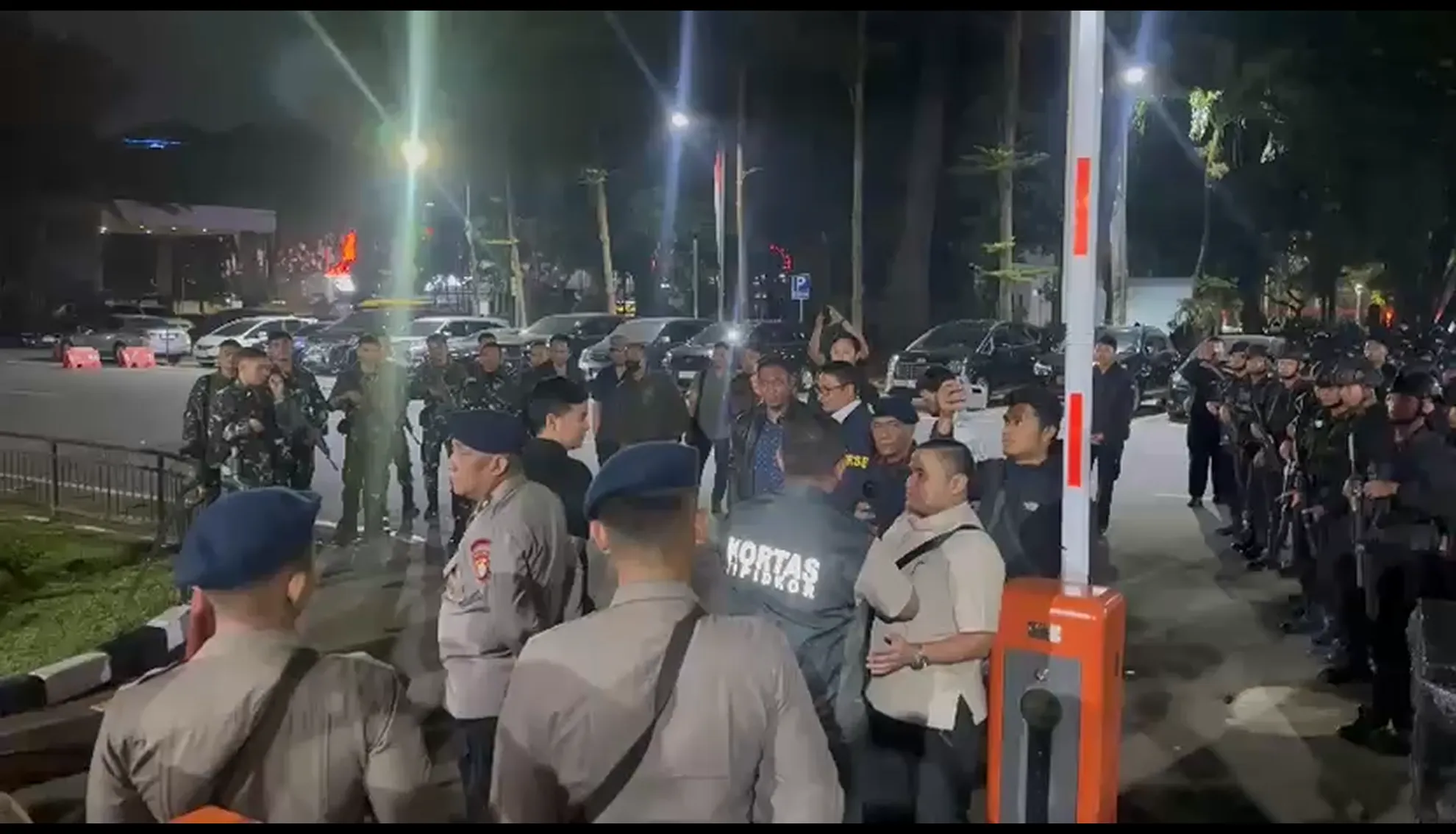 Diduga Mantan Ajudan Prabowo Pimpin Penggerudukan Ke Polda Metro