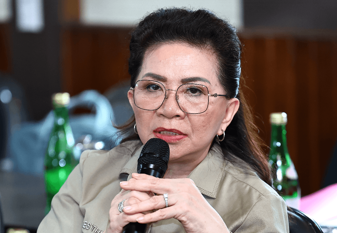 Ellen Esther Pelealu