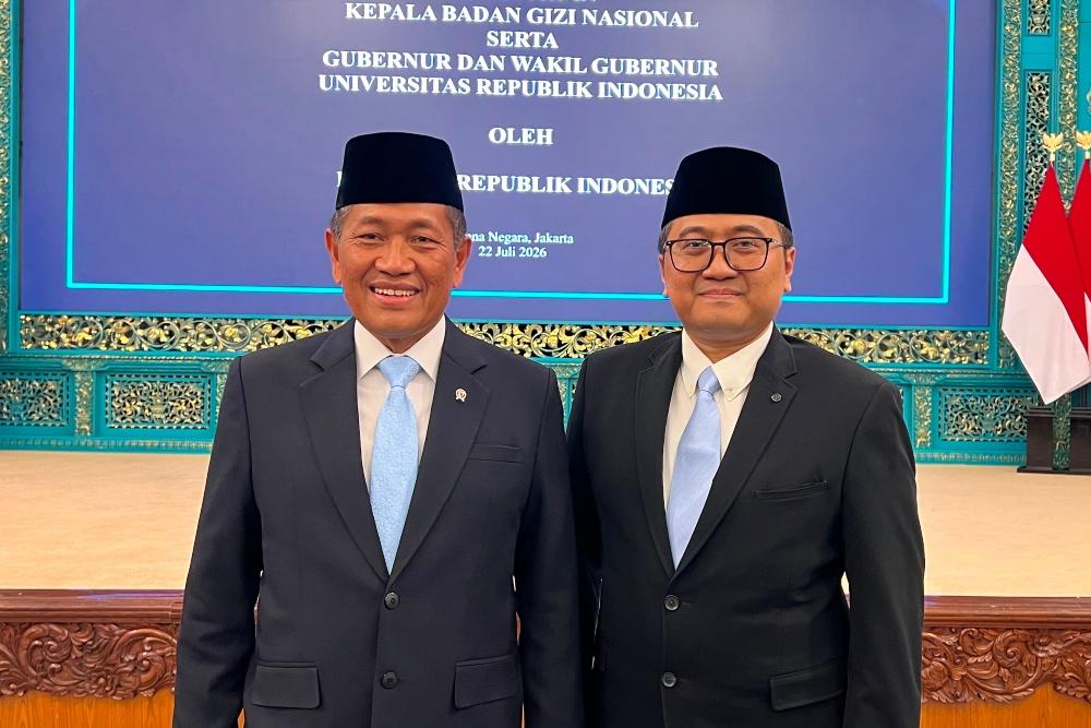 Gubernur Dan Wakil Gubernur Universitas Republik Indonesia