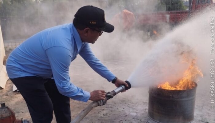 PT Jakpro Memiontec Air Tingkatkan Kesiapsiagaan Karyawan Lewat Pelatihan APAR dan Hidran