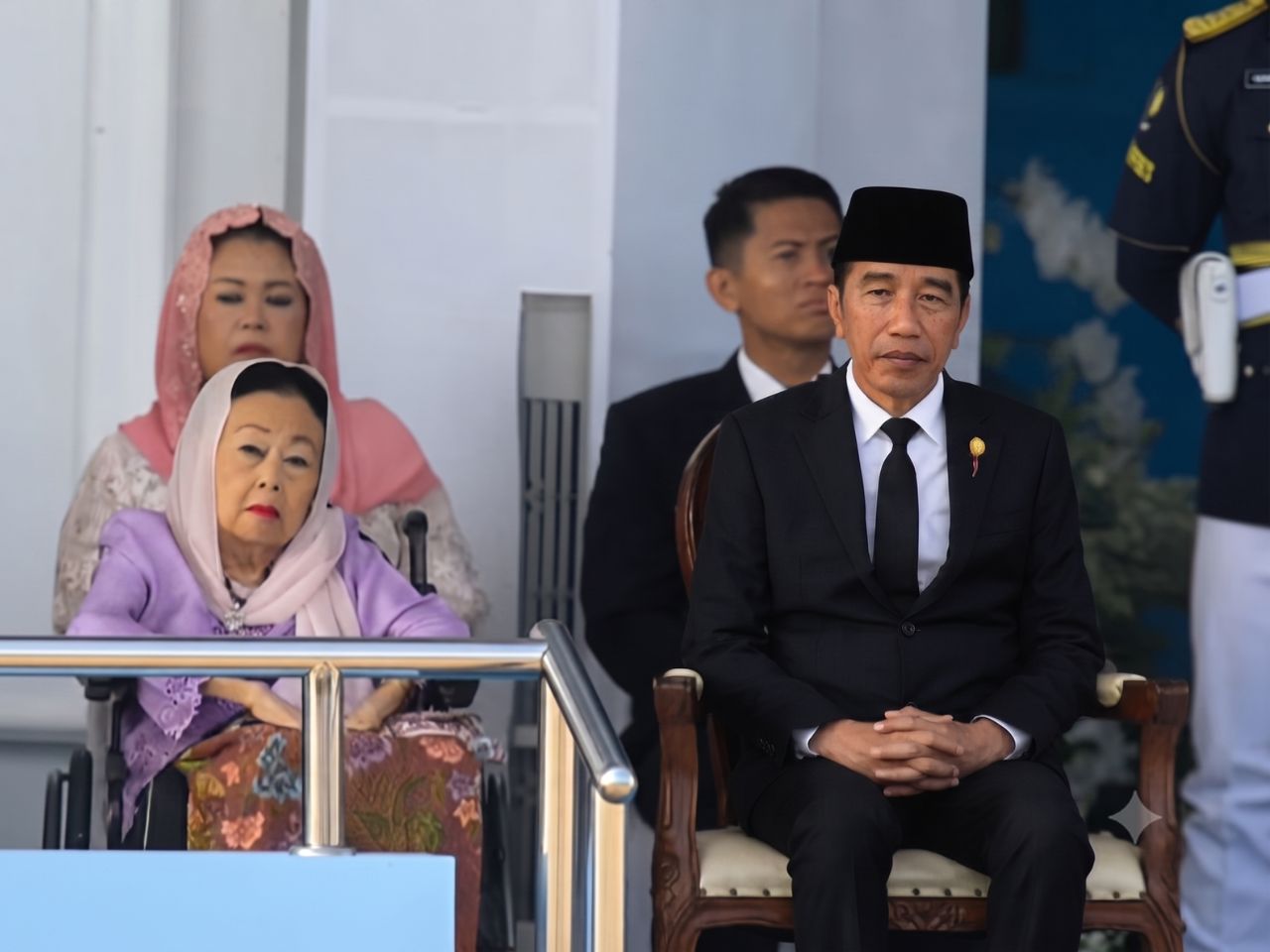 Jokowi Pada Hut Bhayangkara