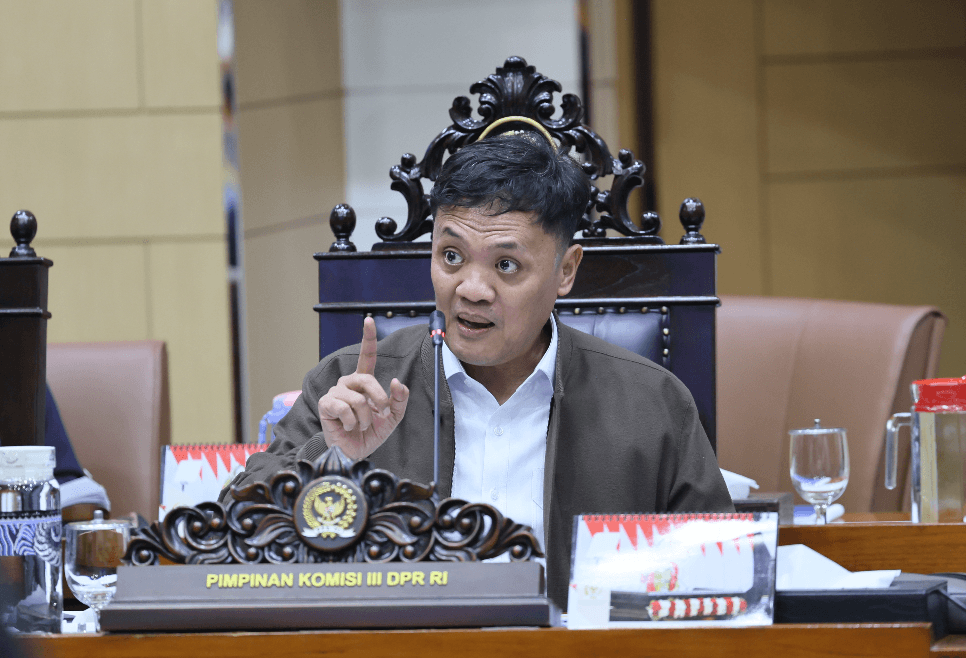 Ketua Komisi Iii Habiburokhman