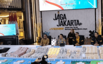 Konferensi Pers Di Polda Metro