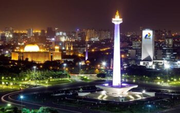 Monas