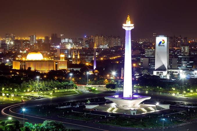 Monas