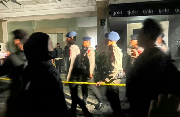 Penggeledahan Ruko Cipete