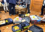 Kortas Tipidkor Polri Geledah Rumah Sentul Diduga Milik Febrie Ardiansyah, Sita 74 Kg Emas dan Uang Rp476 Miliar 