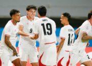 Timnas Indonesia Hajar Timor Leste 3-0, Puncaki Grup A
