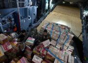 Atas Instruksi Presiden, 253 Ton Logistik Telah Dikirim ke NTT
