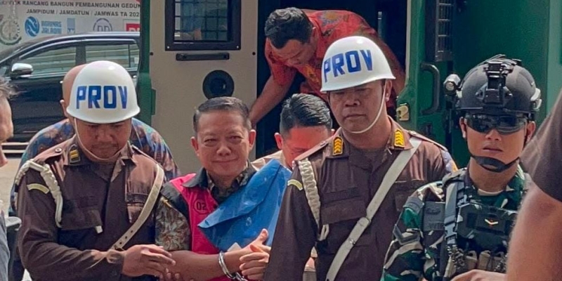 Febrie Adriansyah Minta Emas 74 Kg Dan Uang Rp543 Miliar Dikembalikan