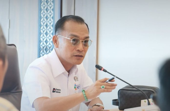 Iwan Sumule Holopis
