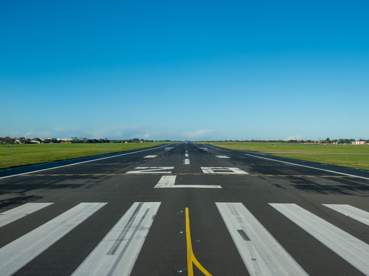 Landasan Runway