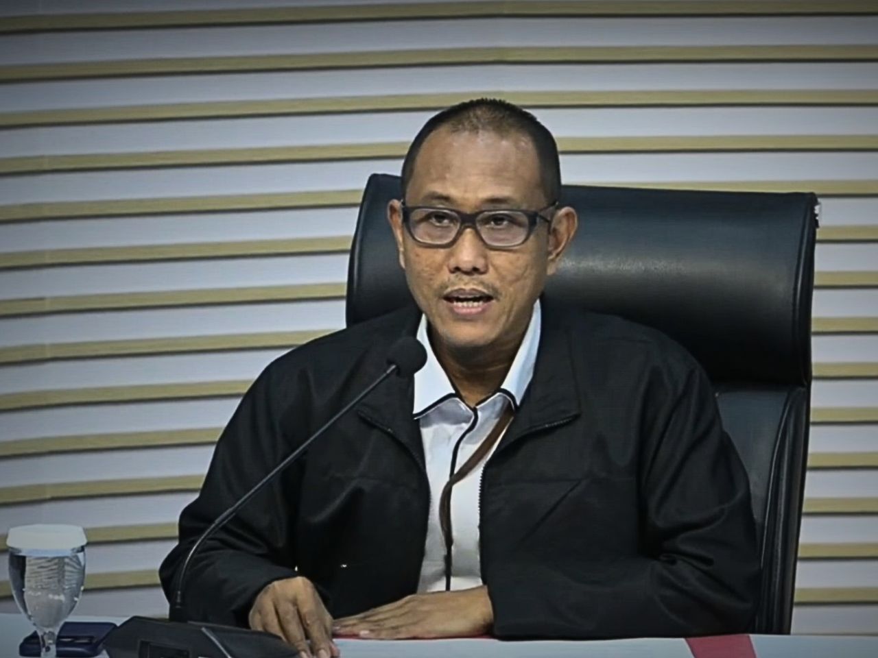 Plh Kepala Biro Humas Kpk Zulkarnain Meinardy