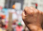 Terpantau Pelajar Mulai Berdatangan Ikut Demo Desak RUU Perampasan Aset