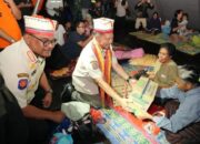 Mendagri Tito Karnavian Tinjau Penanganan Pasca Gempa di Manggarai Timur
