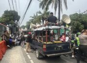 Puluhan Massa Demo Tolak Permohonan Praperadilan Eks Jampidsus Febrie Adriansyah