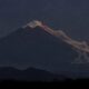 Gunung Merapi Luncurkan Awan Panas 2 Kilometer ke Kali Boyong
