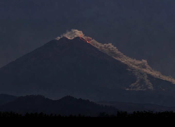 Gubung Merapi 26sept26