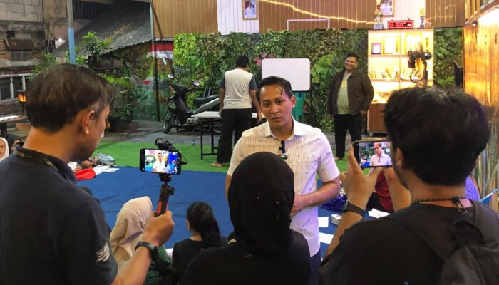 Kampung Inggris Hadir di Jakarta? RT Inggris Gandaria Utara Gabungkan Bahasa, Sampah dan Keamanan