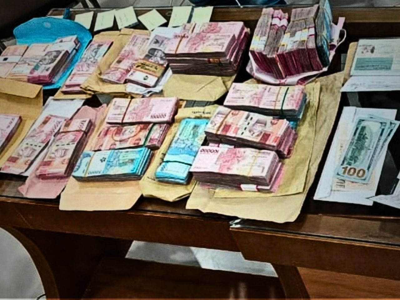 Uang Barang Bukti