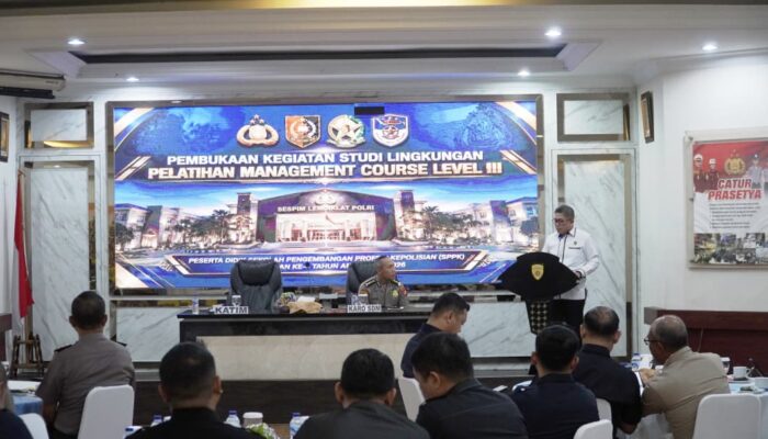 Peserta Didik SPPK Angkatan ke-4 Gelar FGD di Polda Metro Jaya, Perkuat Kepemimpinan Strategis