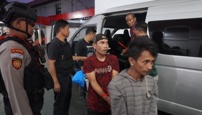 Polda Metro Jaya Gerebek Kampung Boncos, Empat Pria Diamankan dan Barang Bukti Disita