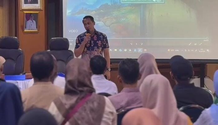 IPTU Imam Basori Paparkan 4 Pilar Bang Jali di Kelurahan Makassar, Dorong Lingkungan Mandiri