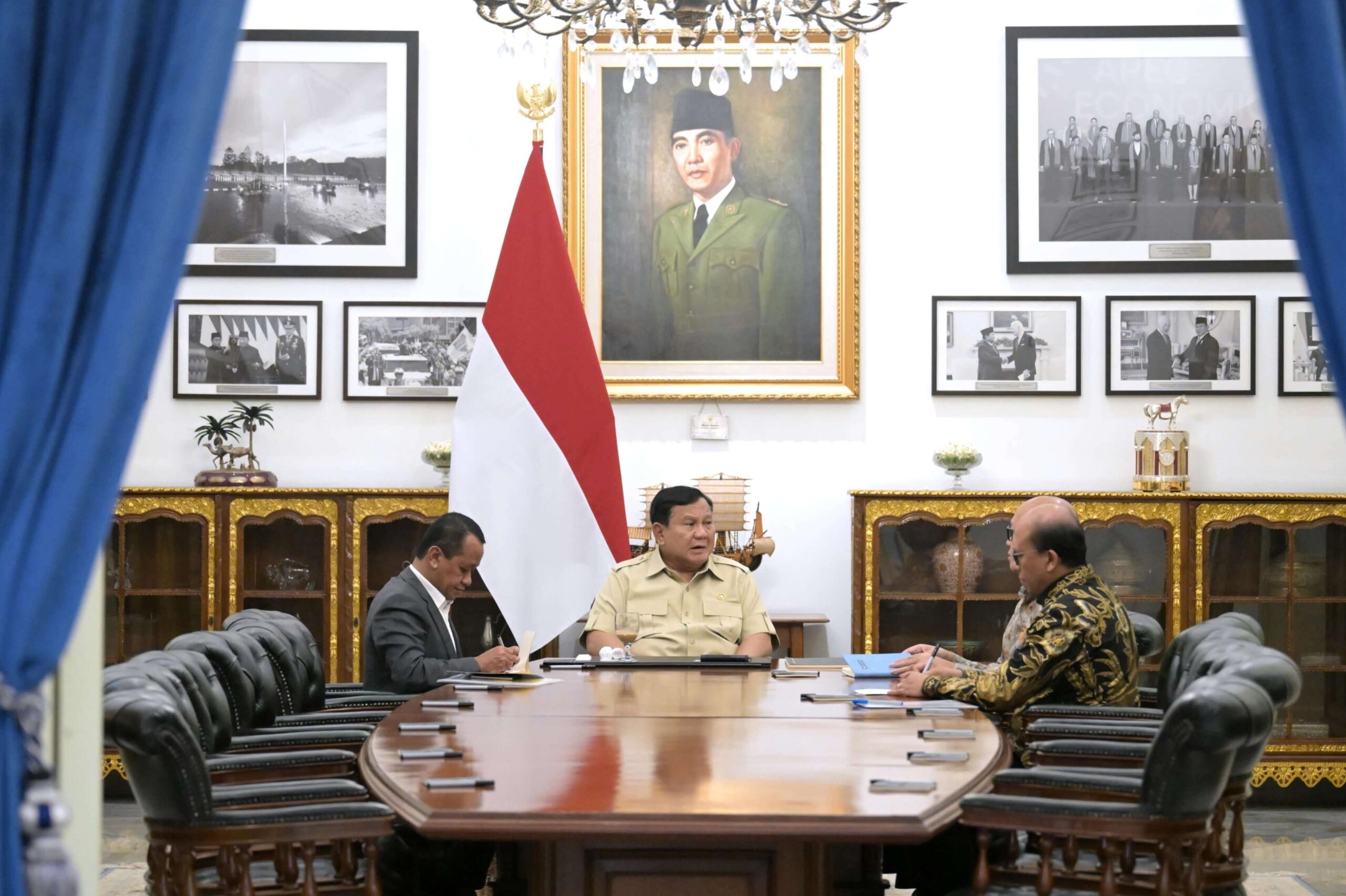 Prabowo Dan Bahlil Di Istana
