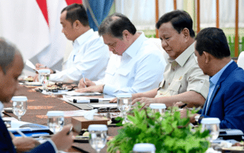 Prabowo Gelar Ratas Ekonomi, Belanja Negara Kuartal IV 2026 Capai Rp1.300 Triliun