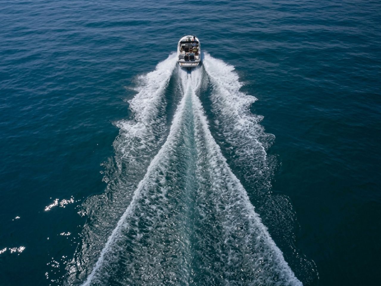 Speedboat